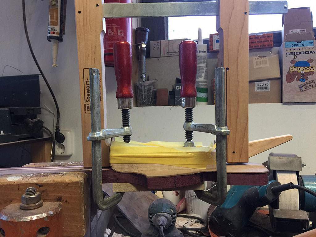 0013_bendingthewalnut.jpg