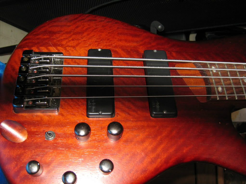 002-1.jpg