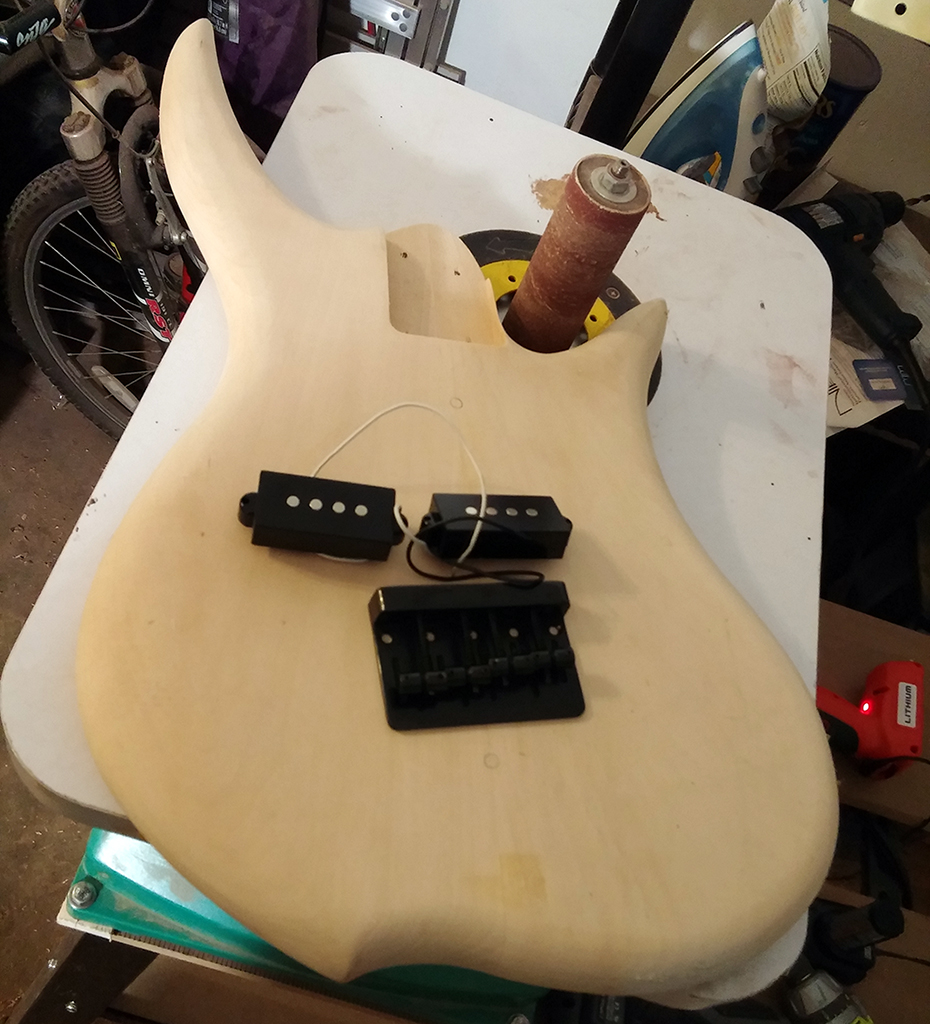 002_bits1_zps82f0803b.jpg