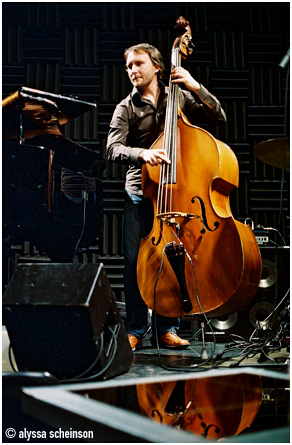 01.jpg