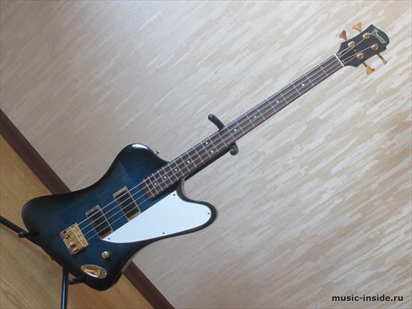 01-m.jpg