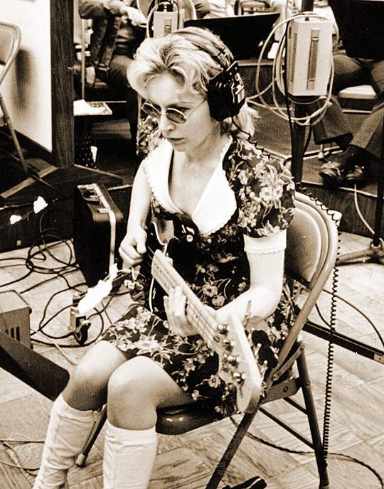 01_CarolKaye.jpg