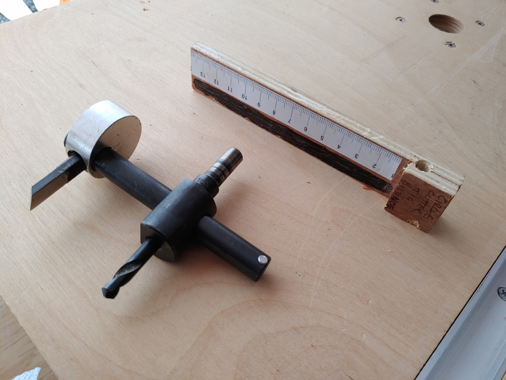 01_circle_cutter_jig_sep.jpg