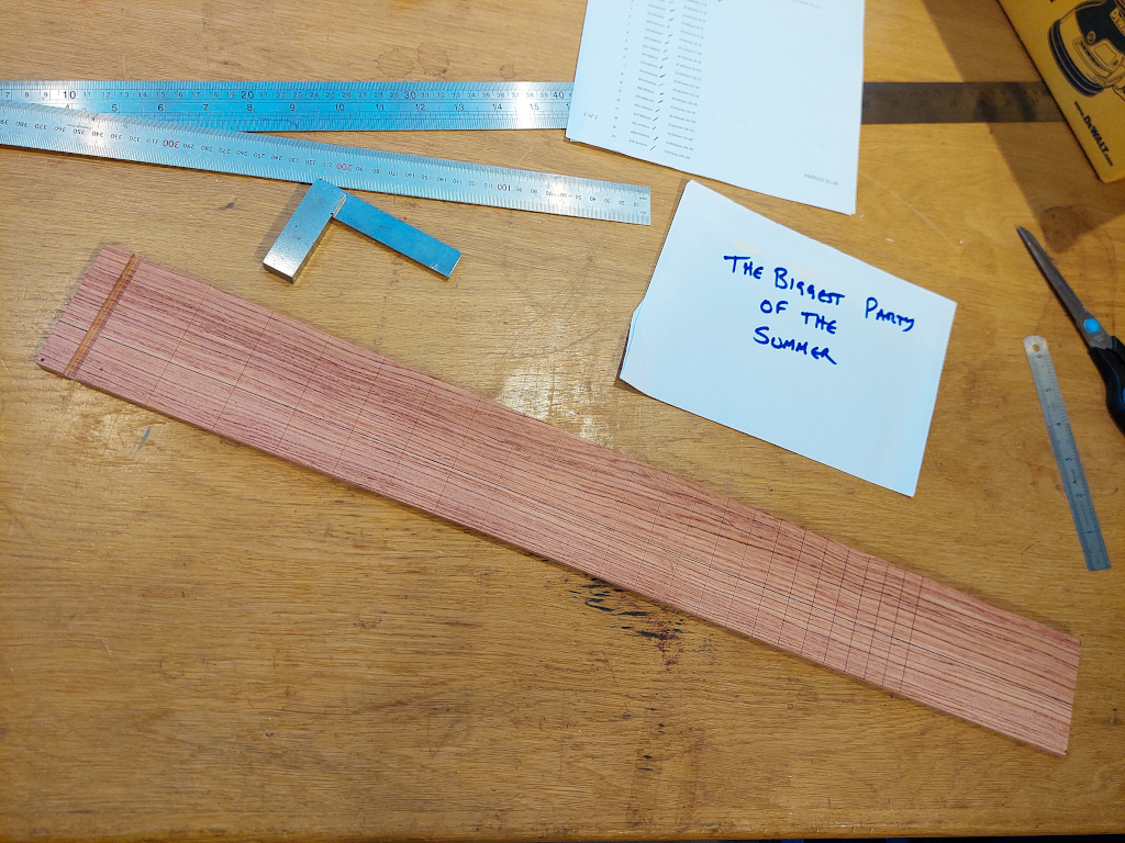 01_fretboard_prep.jpg