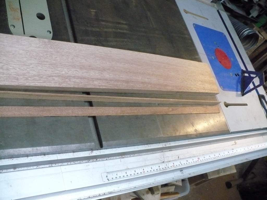 02-neck1-interior-laminates.jpg
