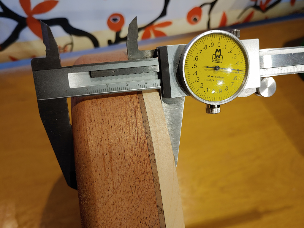 02_calipers.jpg