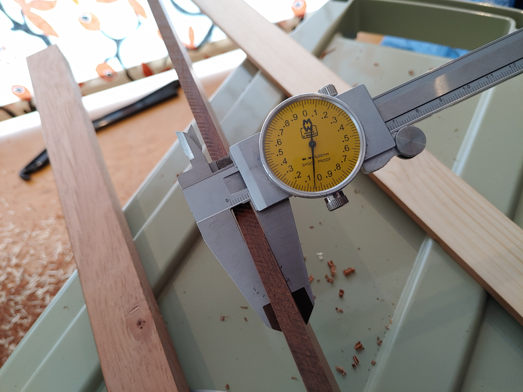 02_fingerboardThickness7mm.jpg