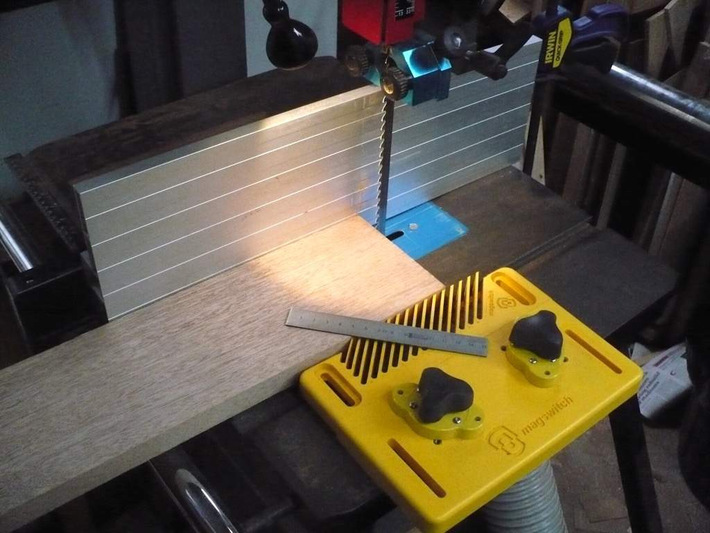 03-neck2-resaw.jpg