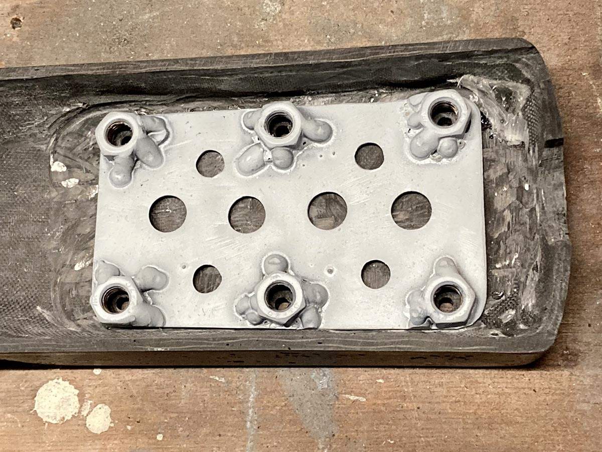 032_neckplate.jpg
