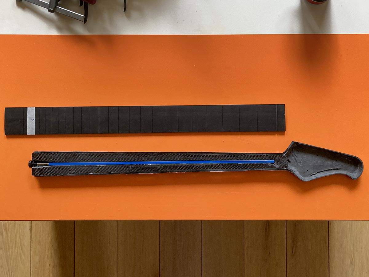 036_glue_up.jpg