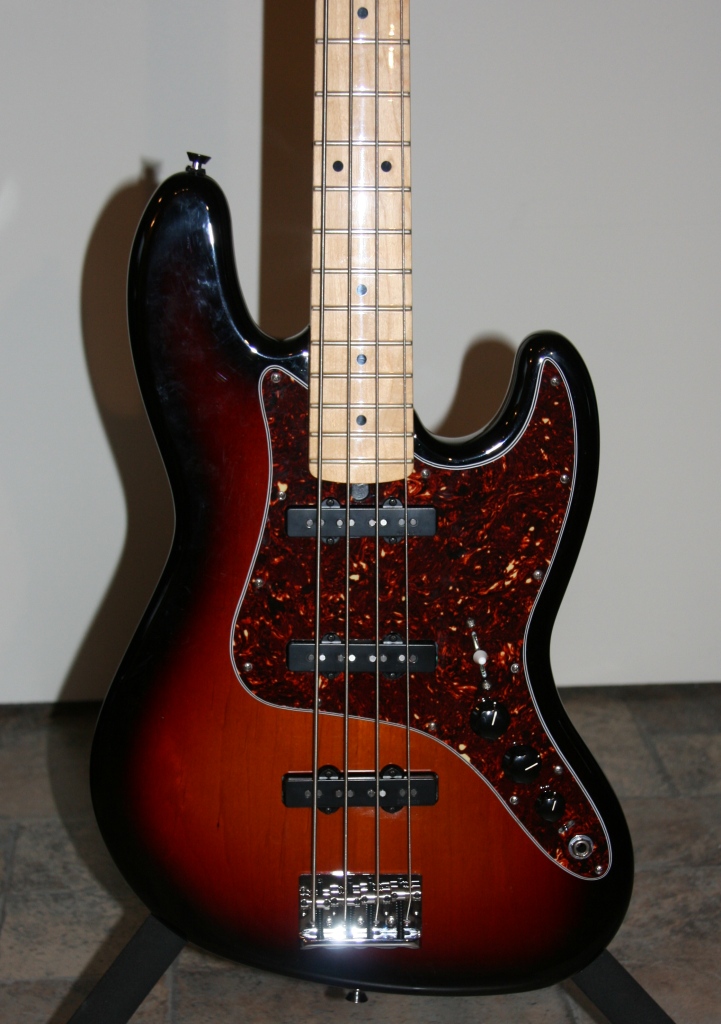 04Front_z.jpg