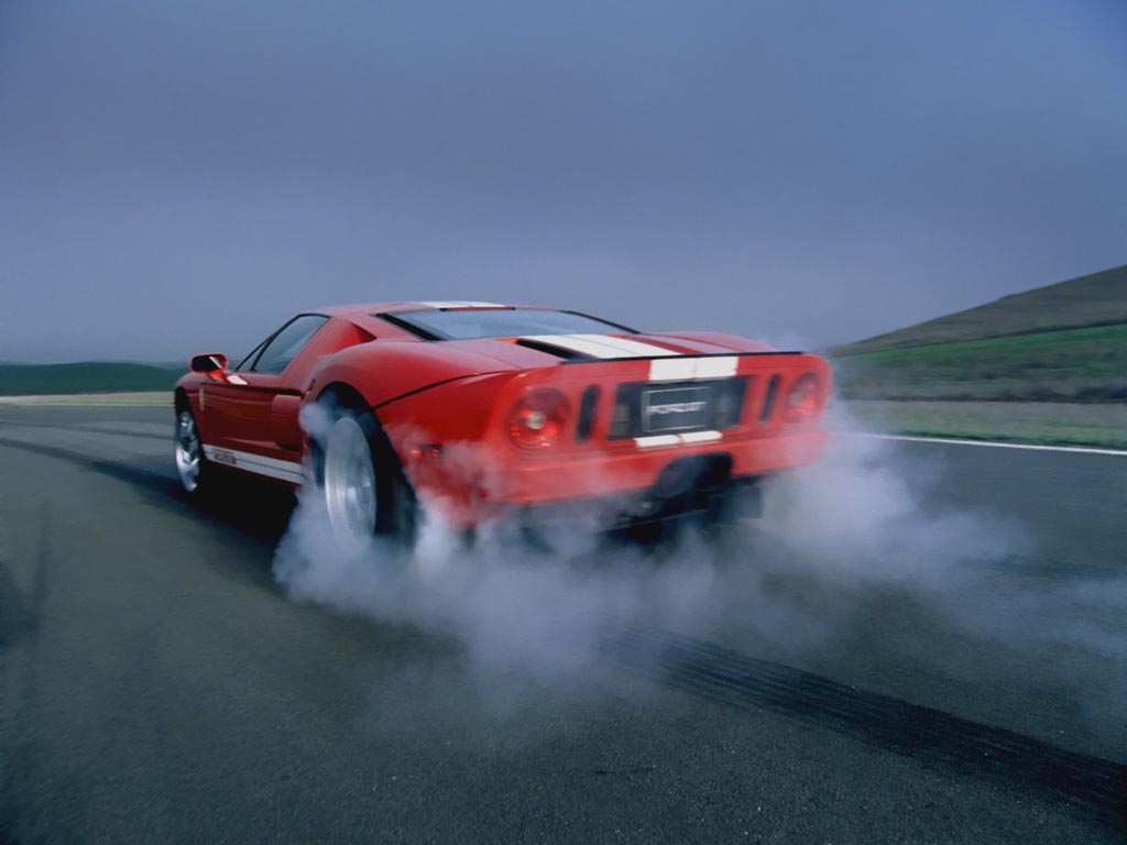 05_FordGT_Wallpaper.jpg