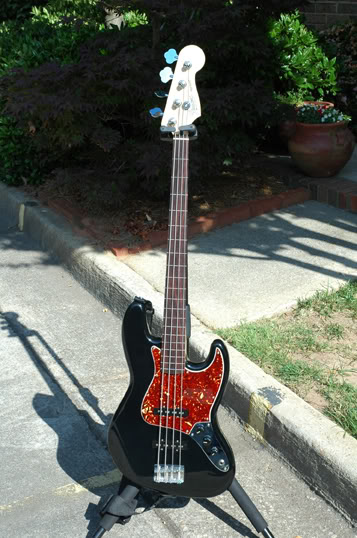 0605200872dpi03.jpg