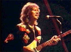 063075F9-4F26-4121-BCB0-BA48B4CD5B24.gif