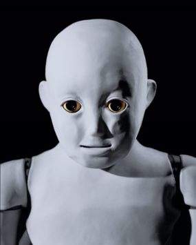 08-child-robot-face-714.jpg