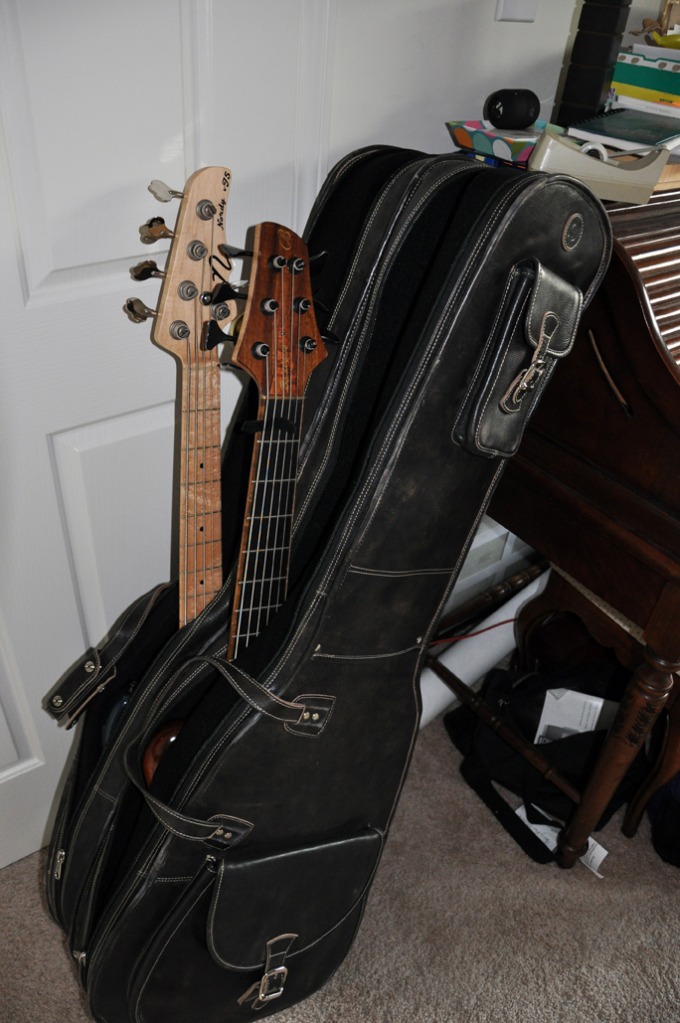 0808201272dpi004.jpg