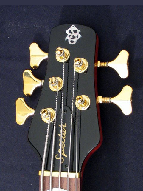 09-Headstock.jpg