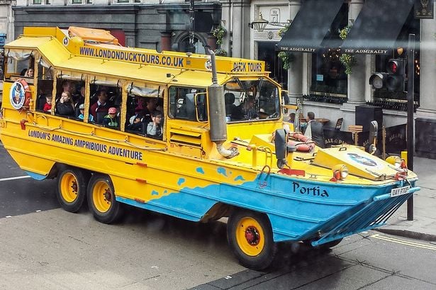0_Duckbus.jpg