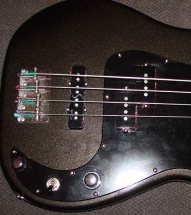 1 Backup PJ Pickups and controls.JPG