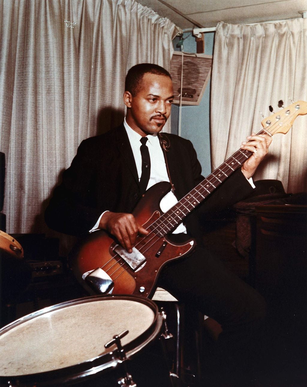 1024px-James_Jamerson.jpg