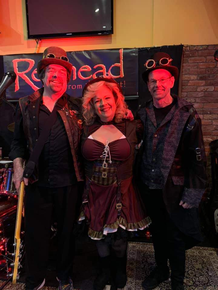 102619 Pub steampunk.jpg
