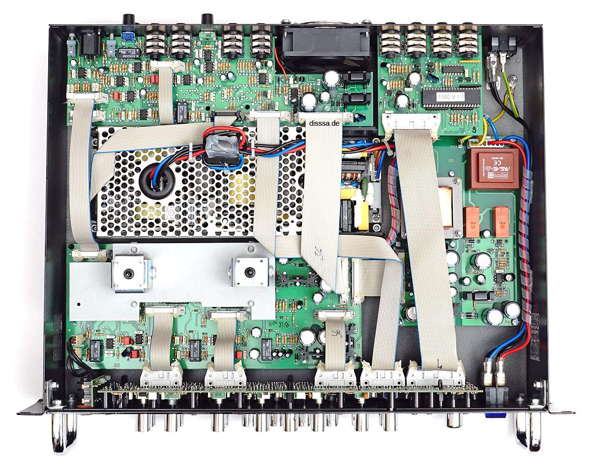 1060_open.jpg
