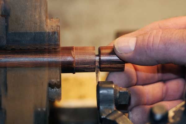 10_Partiing_knob_web.jpg
