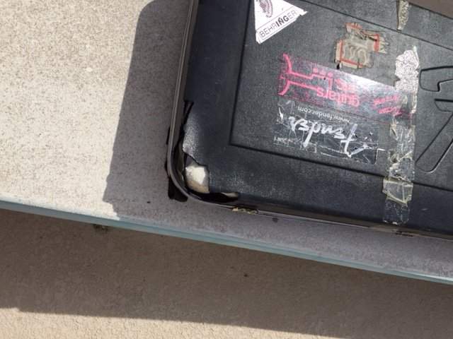 10_PPlus_Case_Damage.JPG