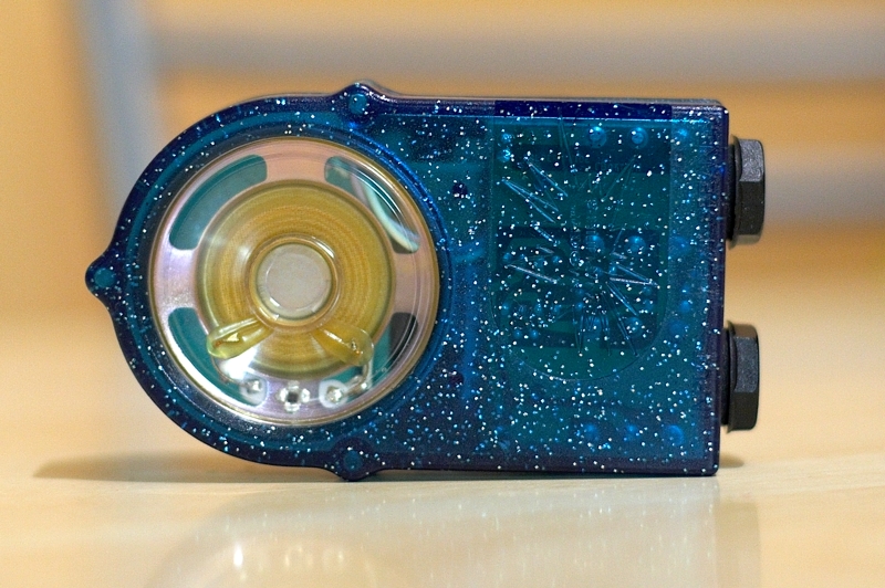 122588539-O.jpg