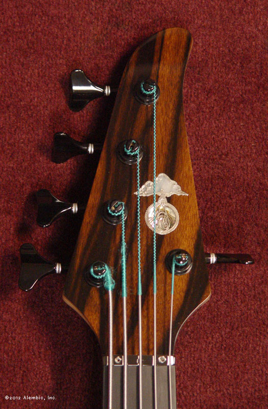 14152_pegheadL.jpg