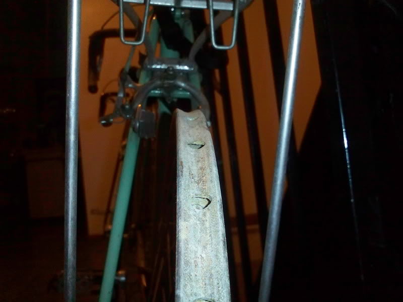 1482010-0003.jpg