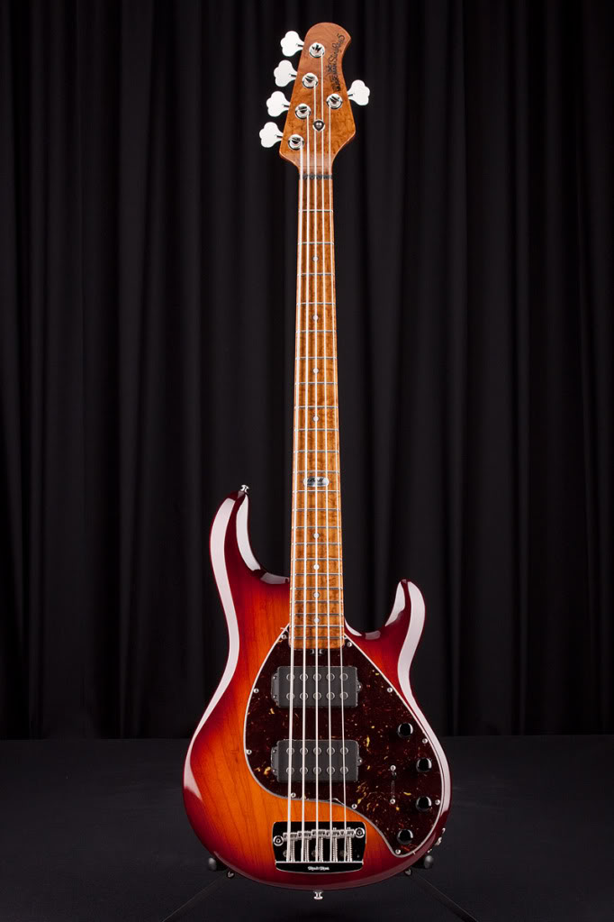 15_E76478_a_lg.jpg