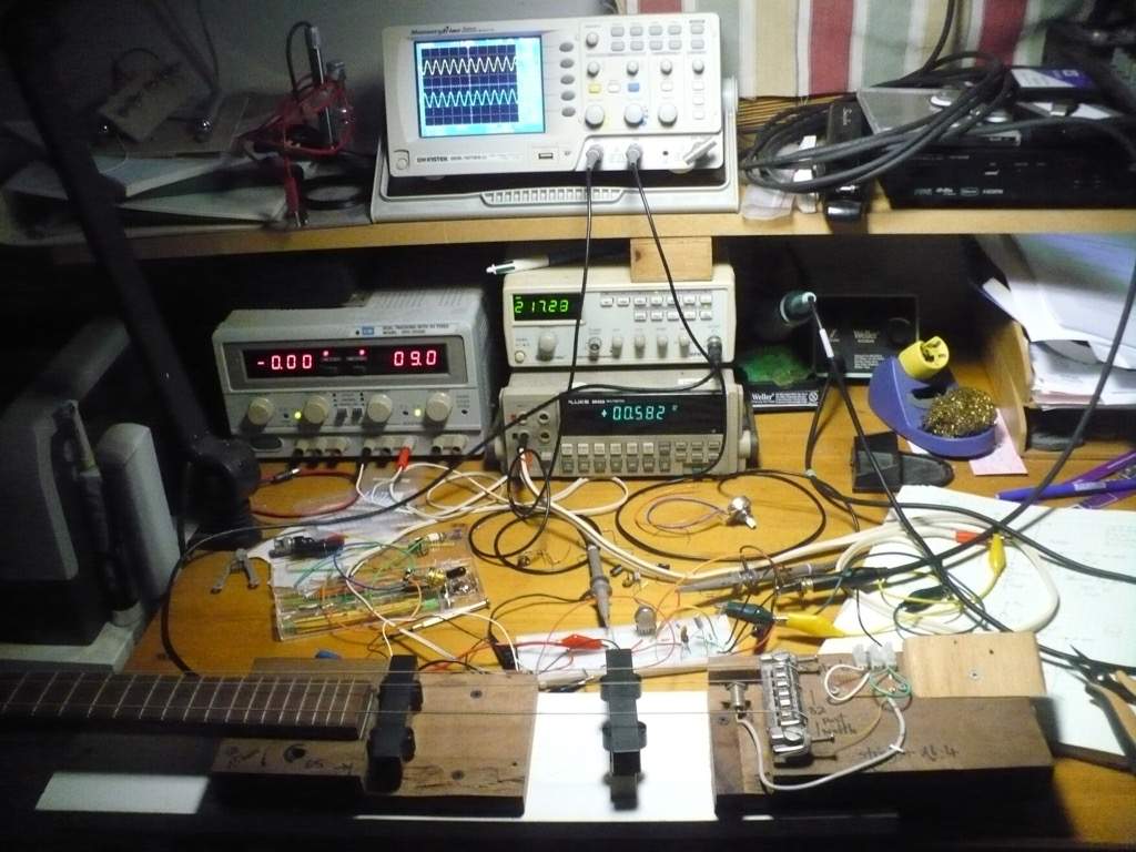 19-electronics-bench.jpg
