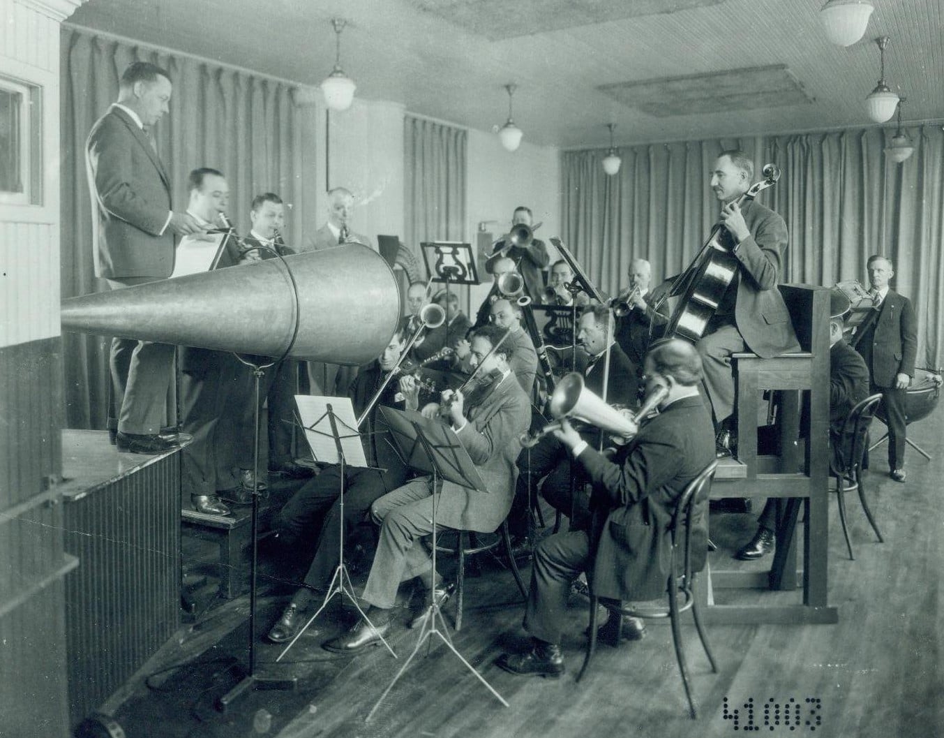 1910s Recording Studio 01.jpg