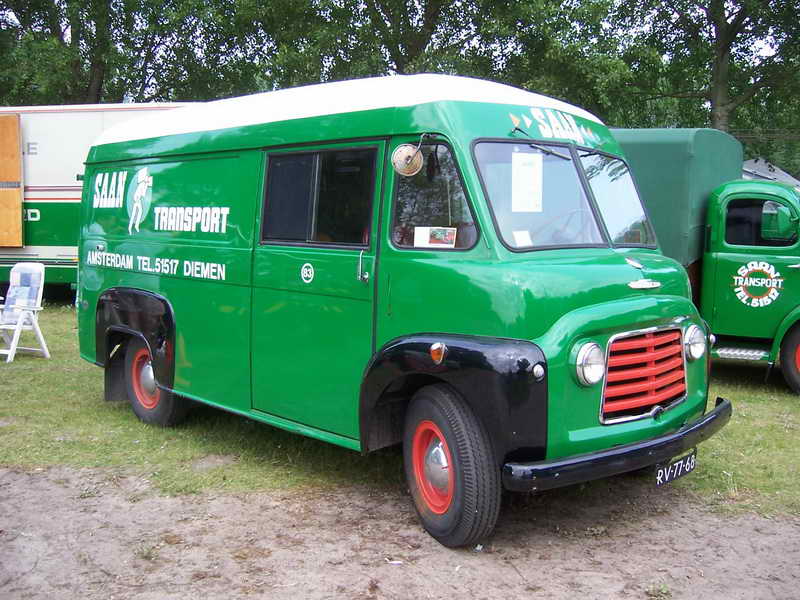 1952-commer-07.jpg