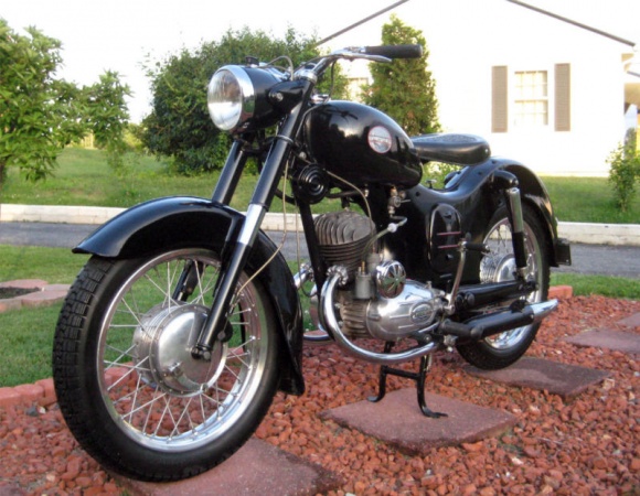 1953_Allstate_Puch_175_For_Sale_Left_resize.jpg