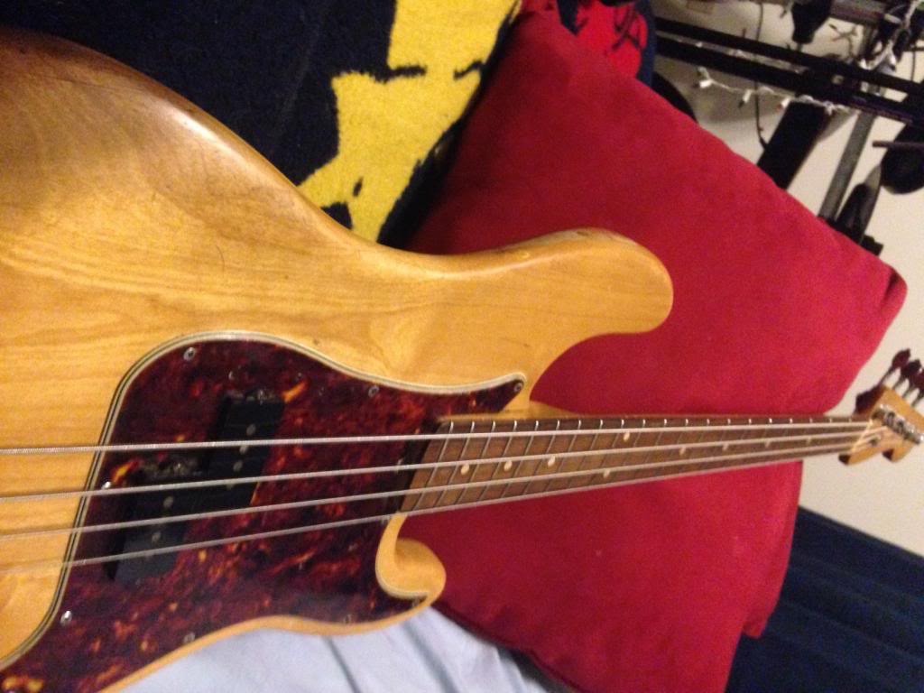 1962Pbass2_zpse2941c71.jpg