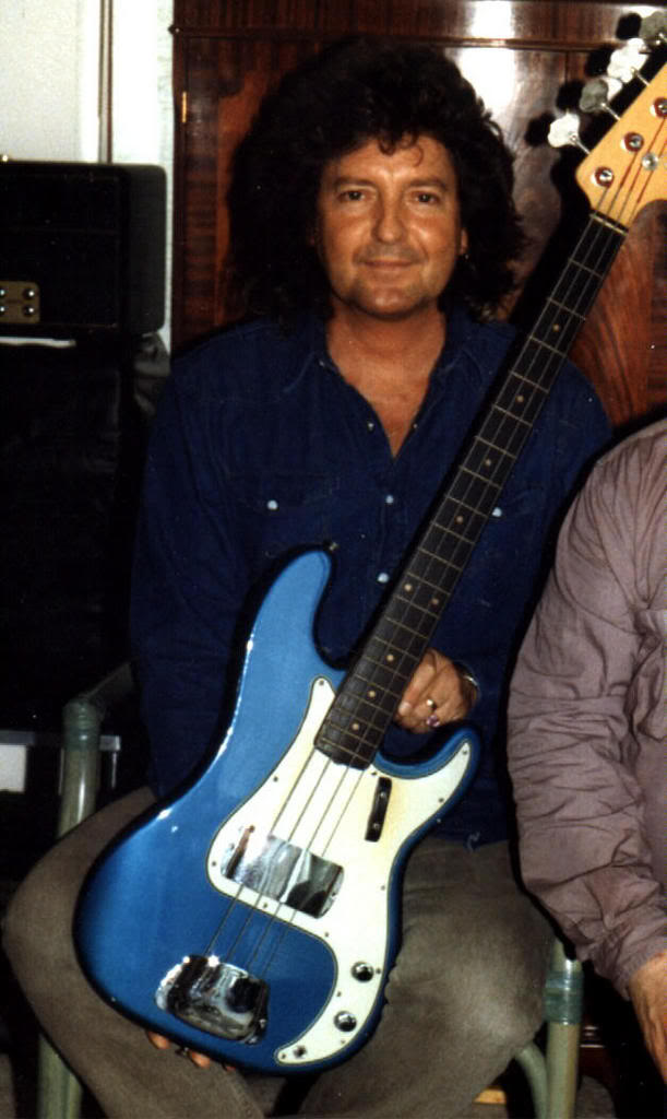 1963LPBPBass.jpg