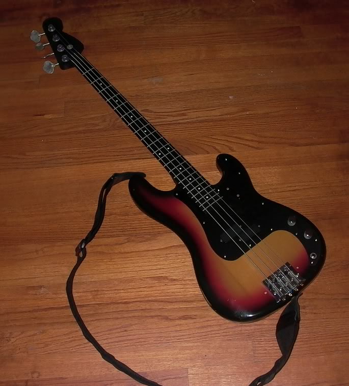 1969FenderPrecision.jpg