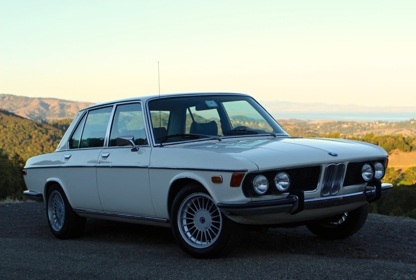 1972-BMW-Bavaria-Front.jpg
