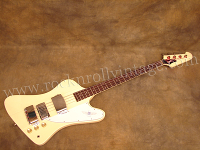 1975-Gibson-Thunderbird-White.jpg