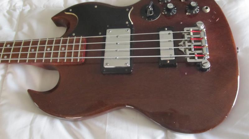 1975GibsonEB3003_zps16f1c37c.jpg