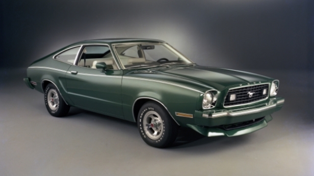 1977_ford_mustang_ii_fastback.jpg