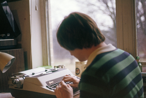 1979001.jpg