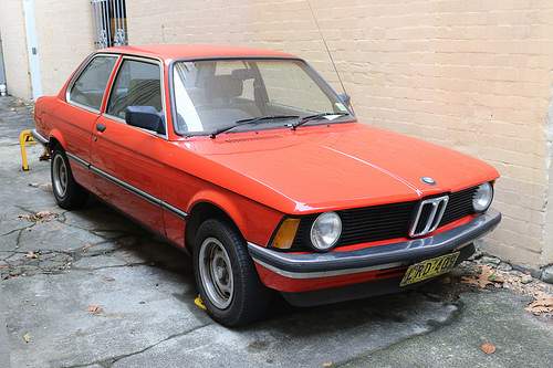 1981 E21 318i.jpg