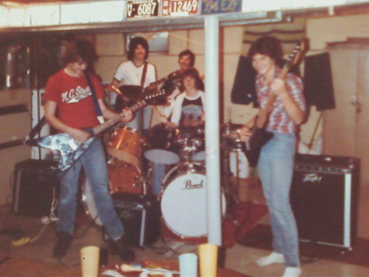 1983.jpg