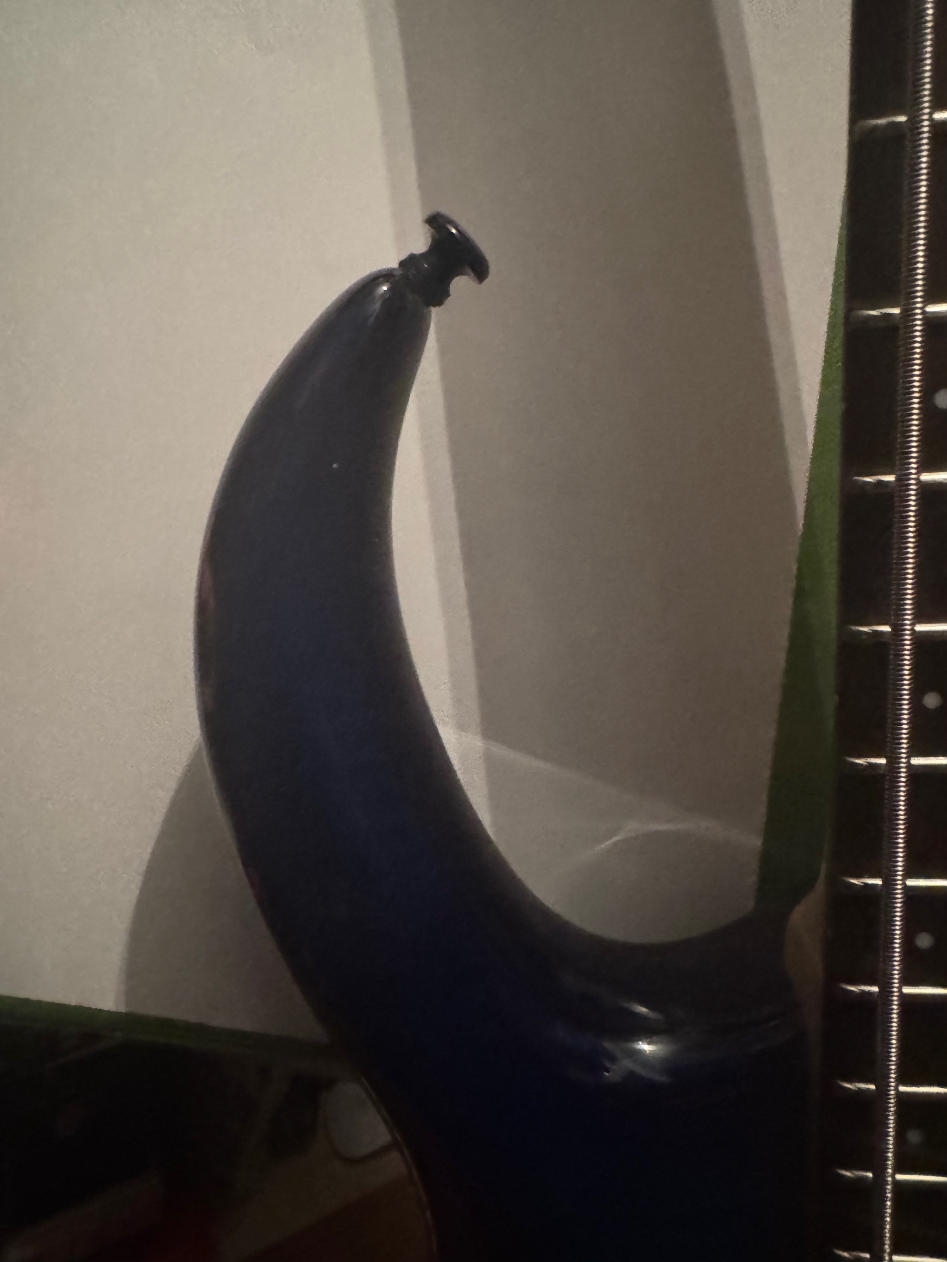 Sure seems like everything is crooked on this bass?