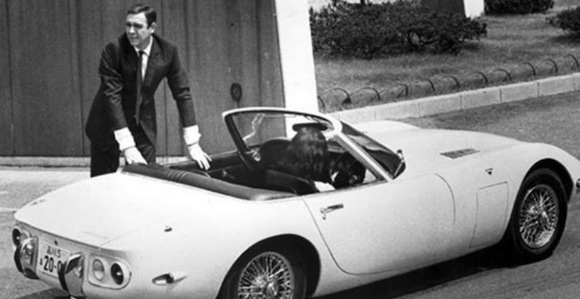 2000GT-Bond-car.jpg