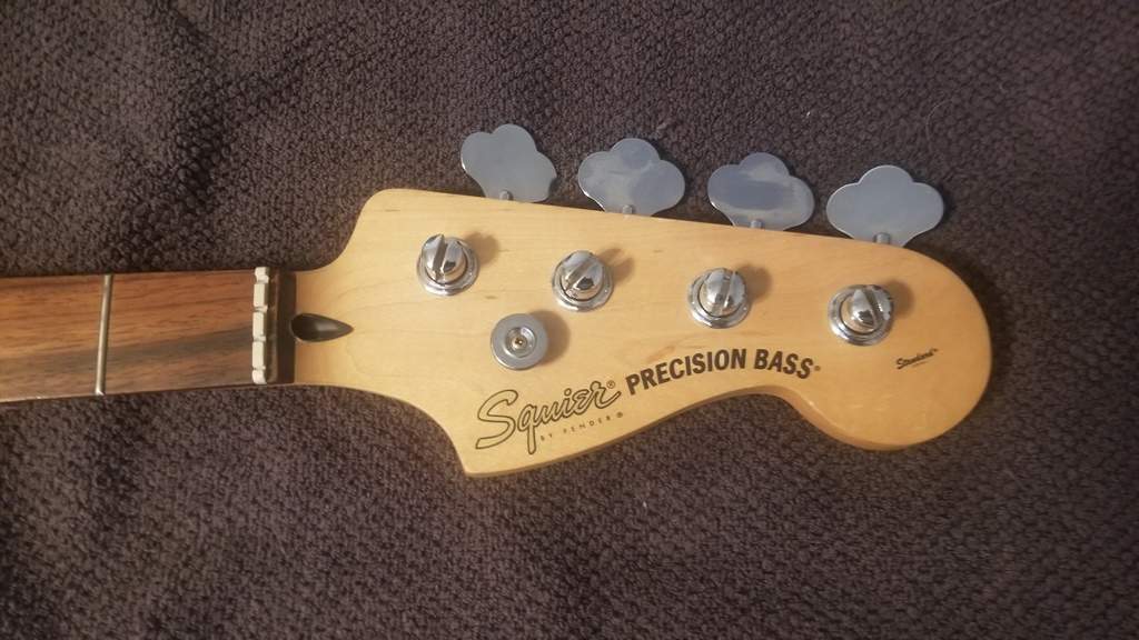 2001 Squire P neck.jpg