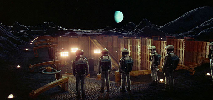 2001moonexcavation.jpg